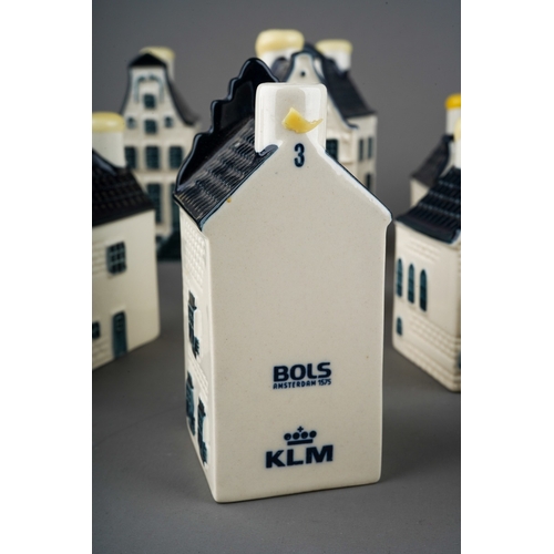 496 - A collection of KLM Blue Delft's houses, Bols Amsterdam 1575 to include the numbers 1, 2(x2), 3, 4(x... 