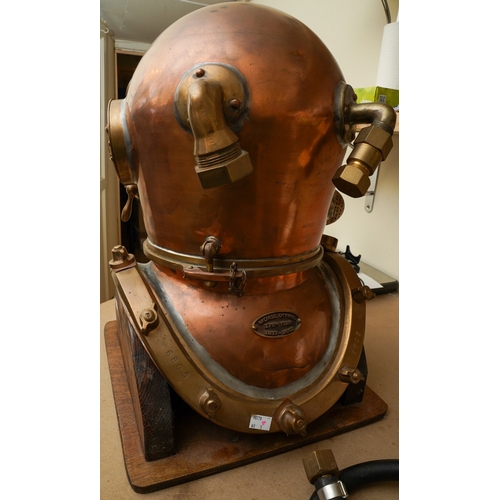 509 - Deep sea diving interest- Morse diving  Inc. deep sea  diving copper helmet, USA navy mark 5, commis... 