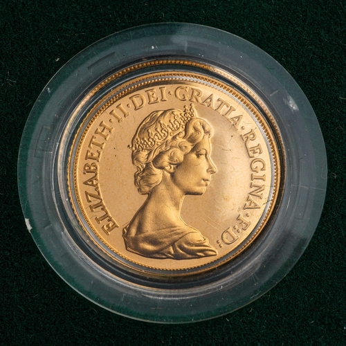 855 - 1980 gold full proof sovereign in original case