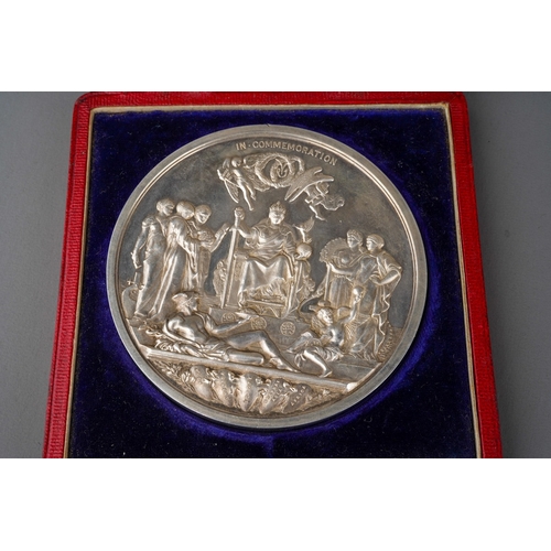 857 - Official silver medal commemorating the Golden Jubilee of Queen Victoria in 1887, designed by the me... 