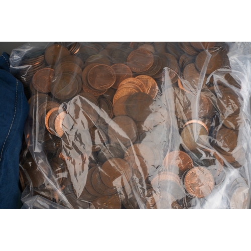 878 - Great Britain coins, two bags of mostly 20th century pre-decimal copper pennies, mixed condition, an... 