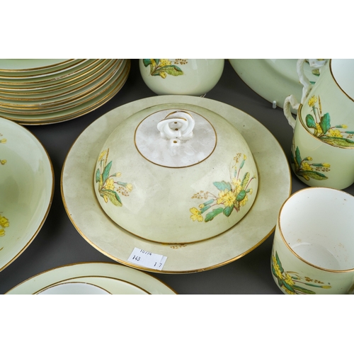 884 - An English bone china early 20th Century Primrose pattern breakfast service, pattern no 6641 to incl... 