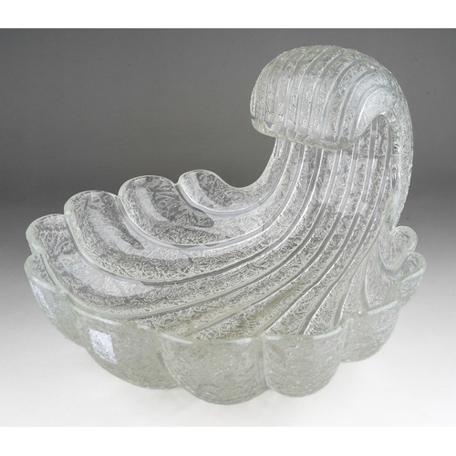 57 - A 1950/50's Fratelli Toso overshot glass large clam shaped bowl, attributed to Murano, approx 33cm l... 