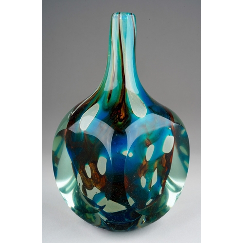 58 - A Mdina Art Glass vase, signed and dated 19779 to underside, approx 18cm high