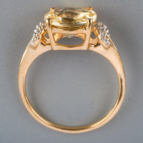 580 - Gemporia 9ct gold citrine ring, weight 2.9 grams.