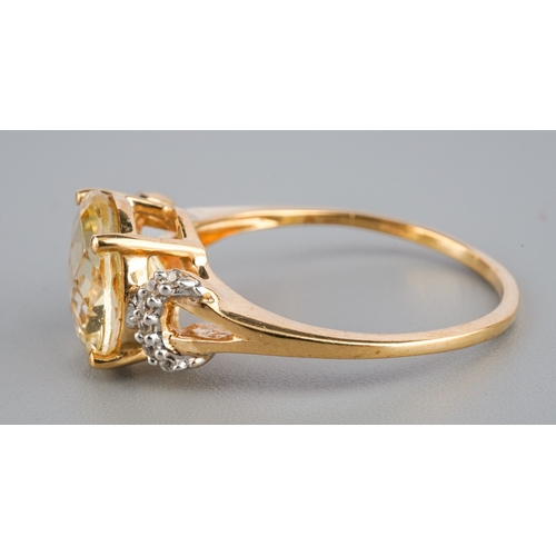 580 - Gemporia 9ct gold citrine ring, weight 2.9 grams.