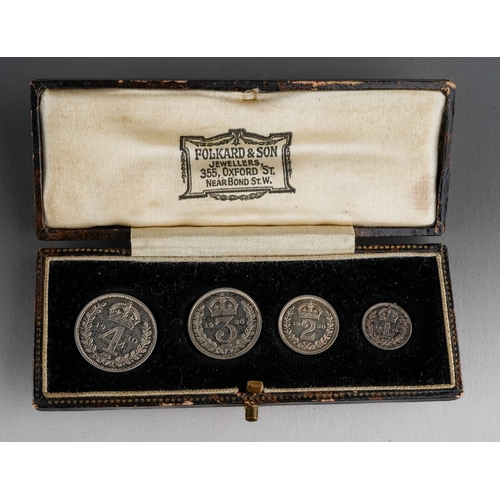 963 - A cased set of George V Maundy coins 1930, 4d-1d