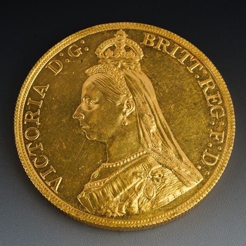 973 - An 1887 £5  Queen Victoria gold Coin - Jubilee