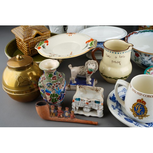 17 - Collection of porcelain to include Clarice Cliff jug, graduating jugs, part teas et with cabbage ros... 