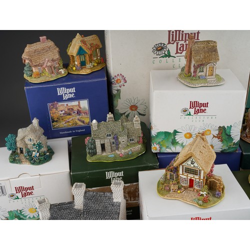 18A - A collection of forty Lilliput Lane Cottages and an unboxed David Winter item, all with deeds and bo... 