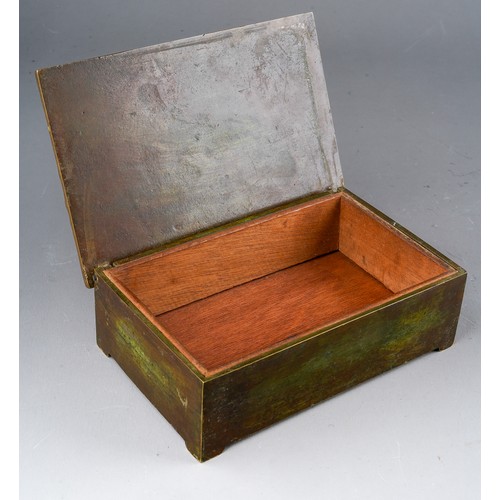 336 - A first half 20th century bronze cigarette box, the hinged lid cast with a scene of a stormy sea wit... 