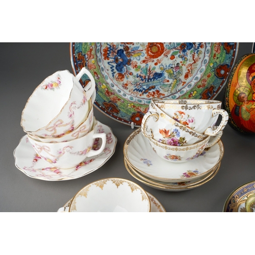 63 - A collection of ceramics to include: a part Dresden tea set (4 cups and saucers); a pair of Royal Al... 