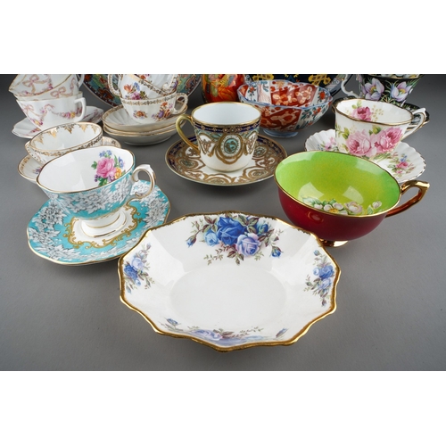 63 - A collection of ceramics to include: a part Dresden tea set (4 cups and saucers); a pair of Royal Al... 