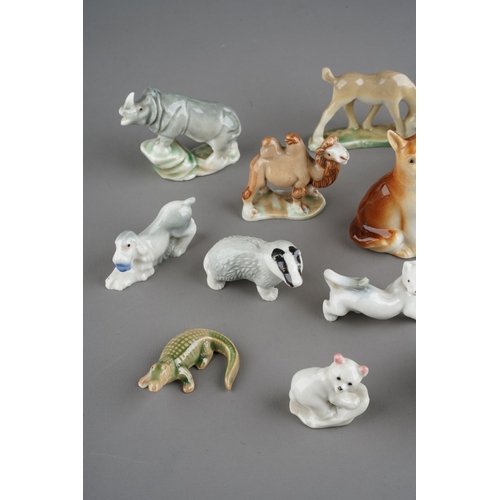 66 - Assorted collection of loose Wade Whimsies to include camels, fox, dogs, cats, pony etc., (1 bag)