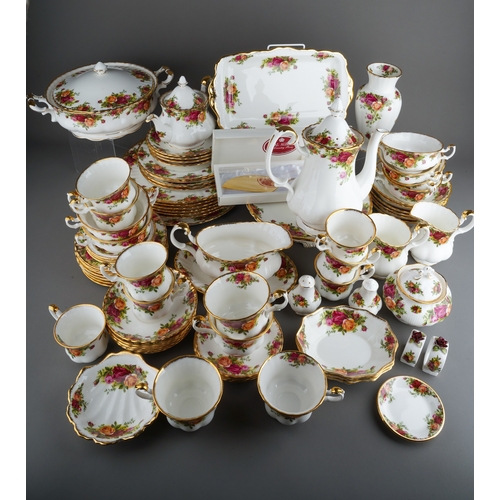 69 - Two boxes of Old Country Roses dinner and tea wares to include cups, saucers, plates, tureen, etc