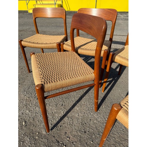 391 - A set of six mid-20thC Niels Moller for J L Moller bar back teak dining Chairs, all with rush seats,... 