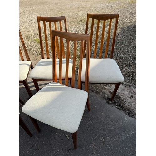 408 - Set of 6 G plan chairs with cream upholstery, original label to base