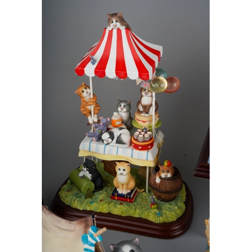 104 - An extensive collection of limited edition Border Fine Arts Comic & Curious Cats modelled by Linda J... 