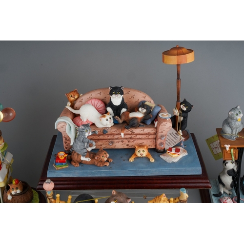 104 - An extensive collection of limited edition Border Fine Arts Comic & Curious Cats modelled by Linda J... 