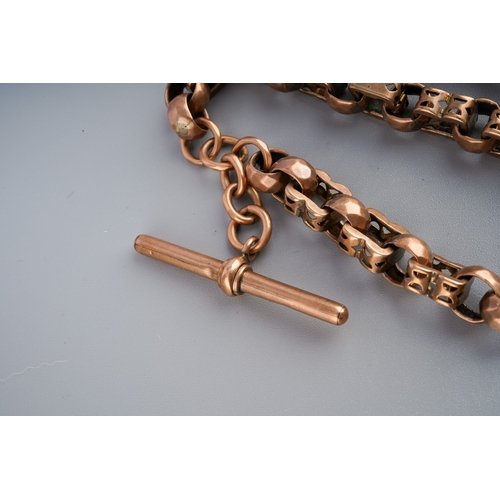 840 - 9ct gold chain with a 9 ct gold agate set fob, gross weight approx. 41.8g