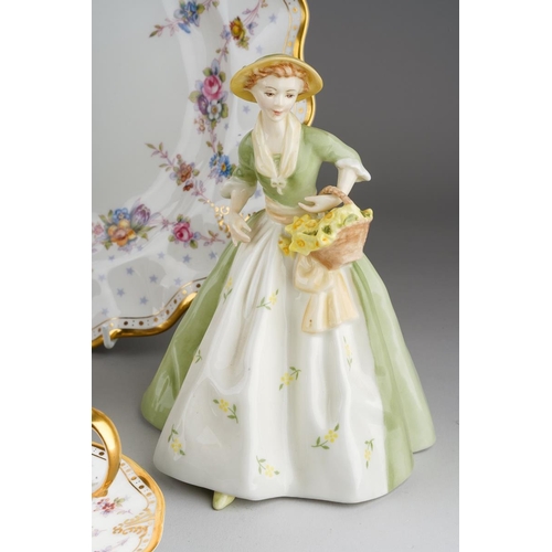 33 - A collection of Royal Crown Derby to include an Imari 1128 miniature / doll's cup and saucer togethe... 