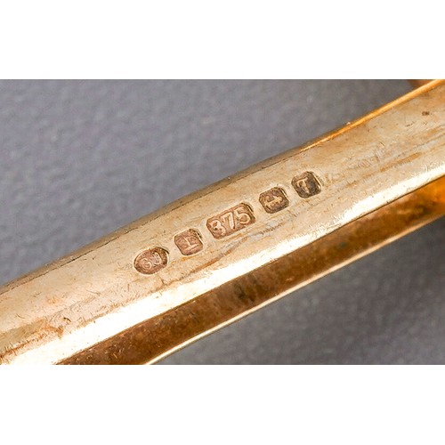 5 - A pair of 9 ct gold cufflinks in form of a knot, gross weight approx. 3.1g