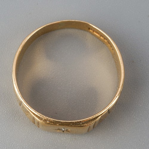 20 - 9 ct gold ring, UK size U, gross weight approx. 3.7g