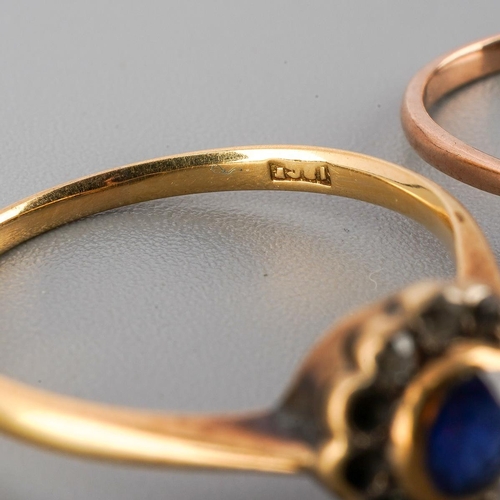 55 - An early 20th century 18ct gold sapphire and diamond cluster ring, together with a paste set ring. T... 