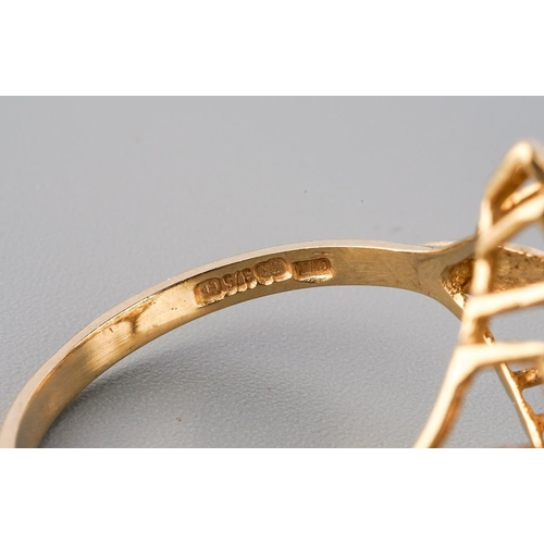 129 - Two 9 ct rings to include infinity twist ring, UK sizes W and S, gross weight approx. 4.6g
