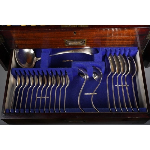 91 - An early 20th century mahogany cased canteen of Viners silver plated Old English pattern cutlery for... 