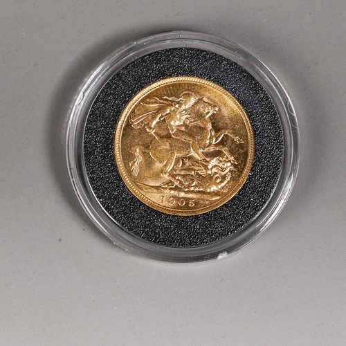 399 - An Edward VII 1905 Sydney Mint gold full sovereign, comes with a The London Mint Office sleeve (1)