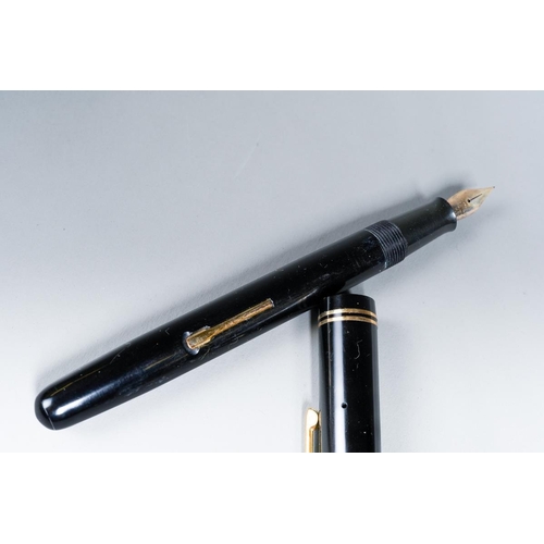 406 - A vintage Waterman W5 grey striated lever fill fountain pen with gilt bands to cap, the nib stamped ... 