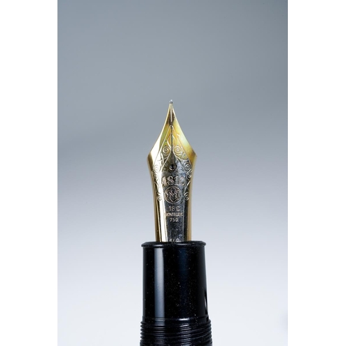 426 - A Montblanc Meisterstuck no 149 Fountain Pen with 18ct two-tone nib, stamped 4810 together with a Mo... 