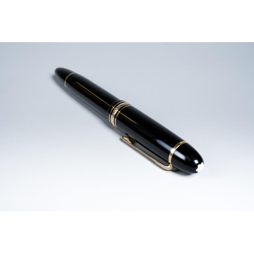 426 - A Montblanc Meisterstuck no 149 Fountain Pen with 18ct two-tone nib, stamped 4810 together with a Mo... 