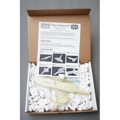 450 - A boxed Fantastic Plastic Hobby Kit 1:72 scale 