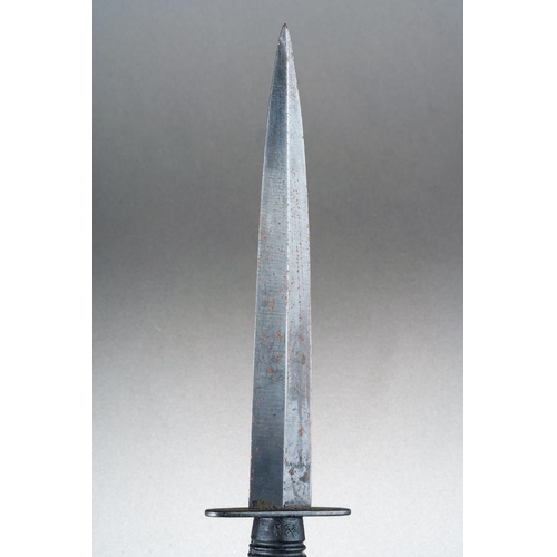 40 - Post War British 3rd Pattern F-S Fighting Knife with double edged blade 172mm in length. Thin post w... 