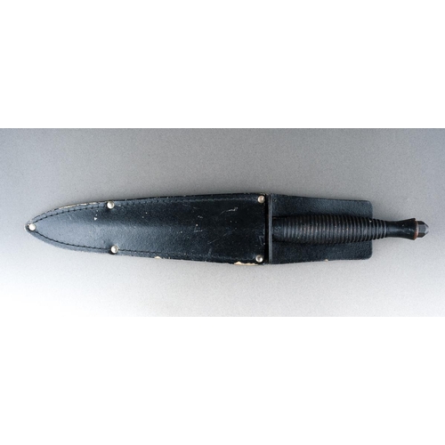 40 - Post War British 3rd Pattern F-S Fighting Knife with double edged blade 172mm in length. Thin post w... 