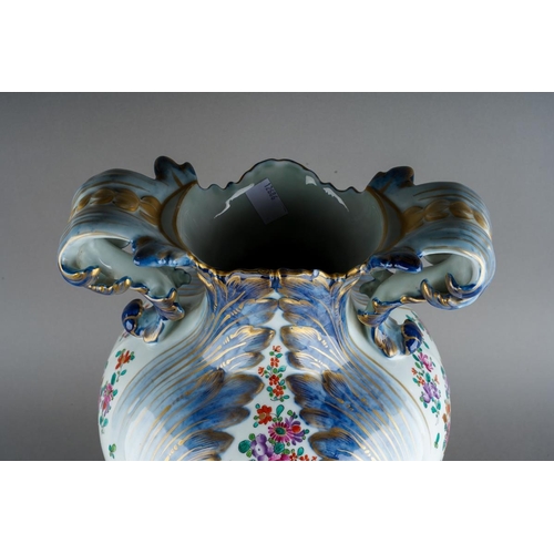 253 - A French Edme Samson of Paris large two handled Chinoiserie Armorial vase, Famille Rose decoration w... 