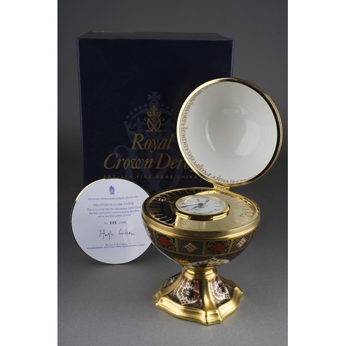 284 - A boxed Royal Crown Derby limited edition 1128 Imari 