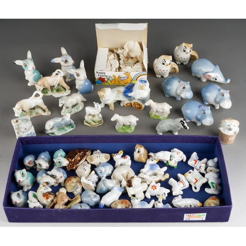 WADE: a collection of Wade Minikins, early Whimsies and other figures ...
