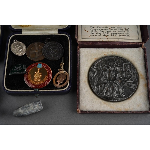 22 - Assorted early 20th Century / Wartime lot to include: boxed Lusitania (German) Medal; pin badges for... 