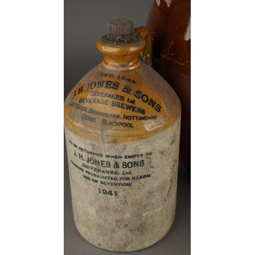 82 - An early 20th Century stoneware part glazed pippin / crock with terracotta pierced cover, approx 35c... 