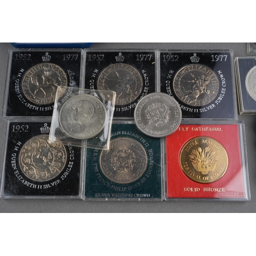 A collection of coins to include 1937 Half Crown, 1935 Jubilee Crown ...