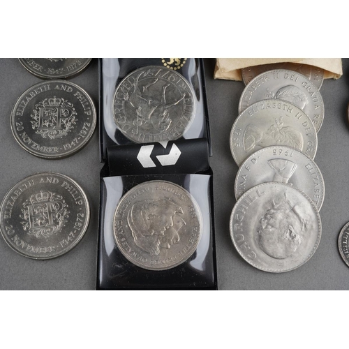 312 - A collection of commemorative coins to inc. 1812 shilling from Leeds (Q)