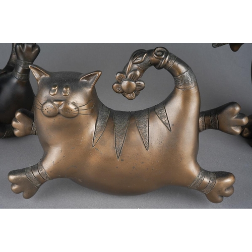 18 - A set of three Helen Rhodes bronzed resin limited edition cat figures, comprising Praline (flower on... 