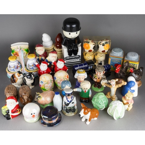 520 - A Lenox Collection The Pooh and Tigger salt & pepper set with Certificate together with further nove... 