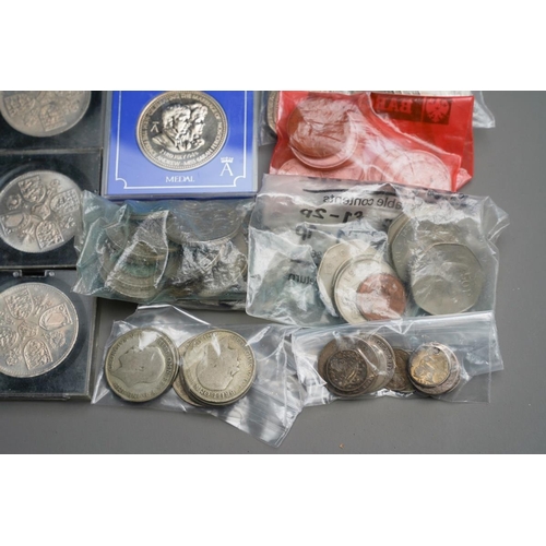 527 - Pre 1947 silver coins (65 grams approx) Pre 1920 silver coins (33.5 grams approx) Mixed foreign silv... 