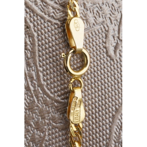 538 - A 9ct gold necklace. Designed as a 9ct yellow gold rope twist chain, approx length 450mm, stamped It... 