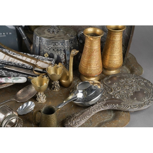 700 - A collection of metalware to include a large indian brass table top tray, indian brass vases, silver... 