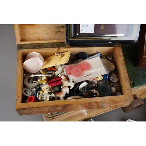 1019 - Assorted lot to include: vintage leather picnic case, various buttons, a Triumph Stamp Album includi... 